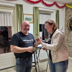 Harry Geerts winnaar Sjoelen met de Guld